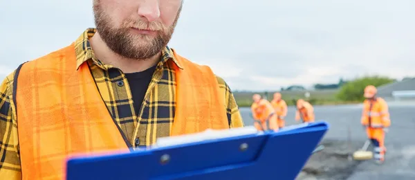 img of Checklist Completo para Contratar um Empreiteiro de Obra