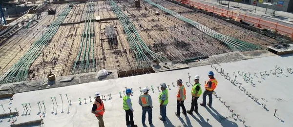 img of Dominando a Gestão de Obras: Do Planejamento à Entrega